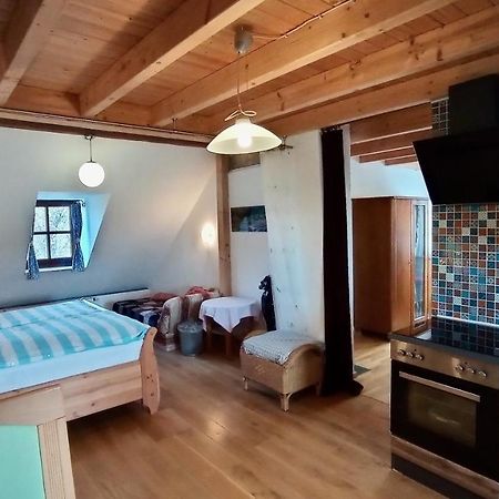 Ferienappartement Rondine Bekond المظهر الخارجي الصورة